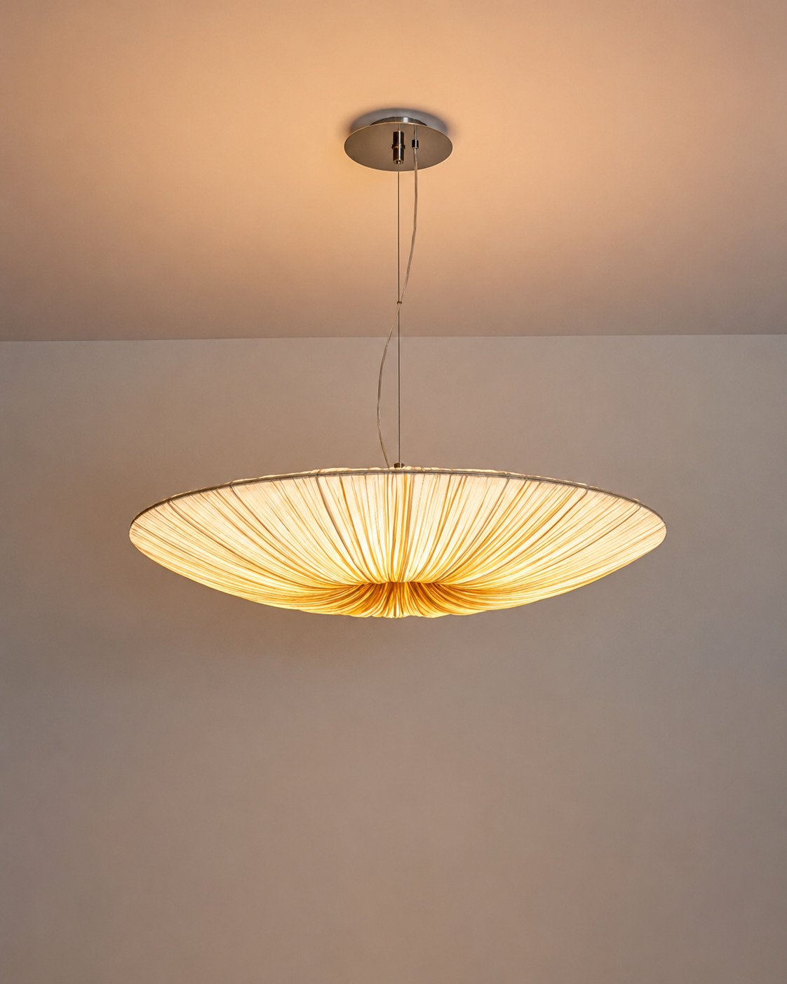 The Tsuki Pendant Light