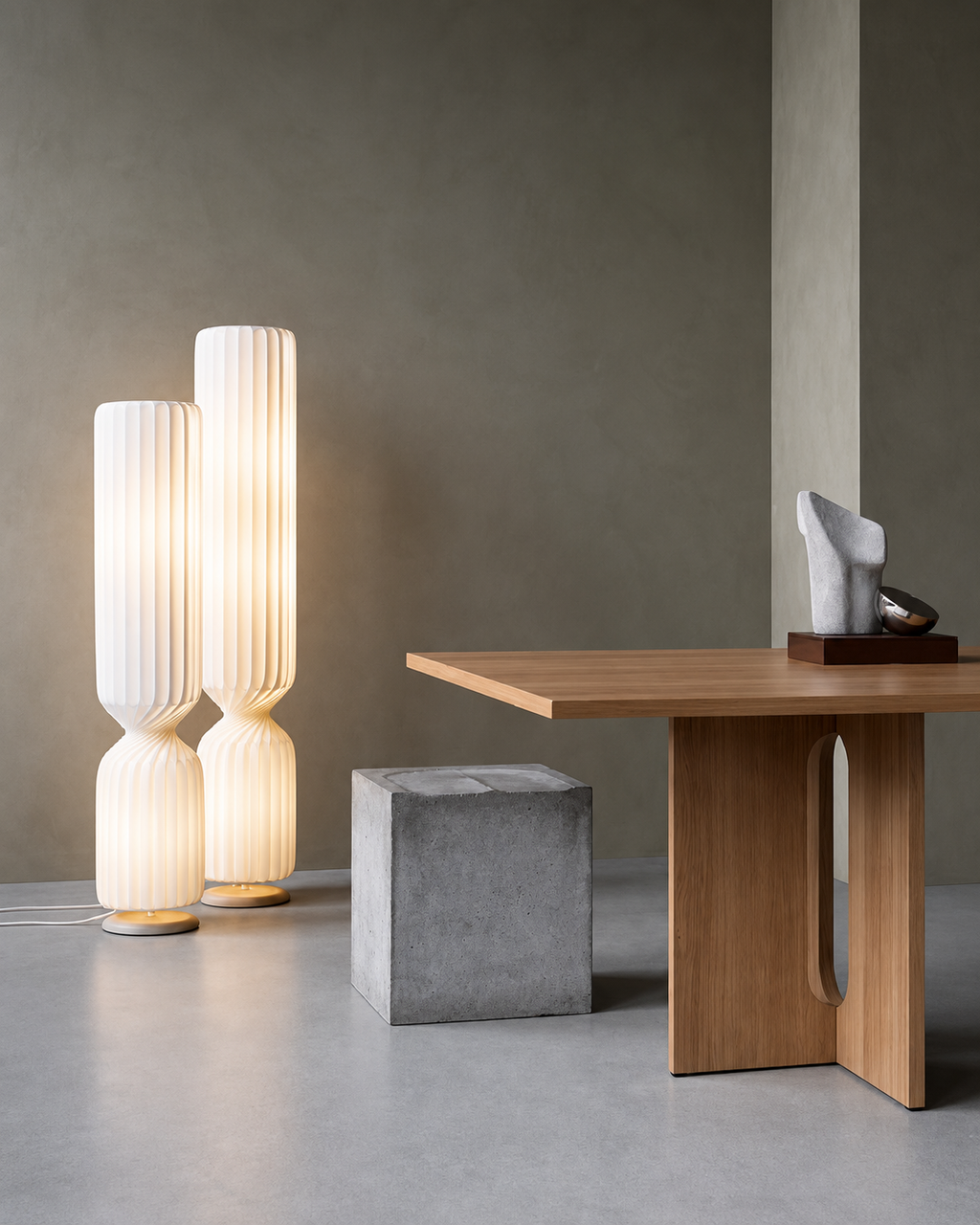 The Tou Floor Lamp — Pleated