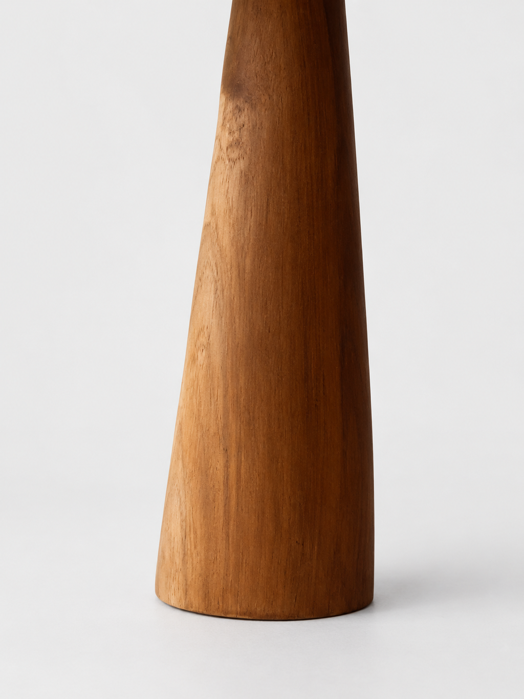 The Nara Floor Lamp — Conical